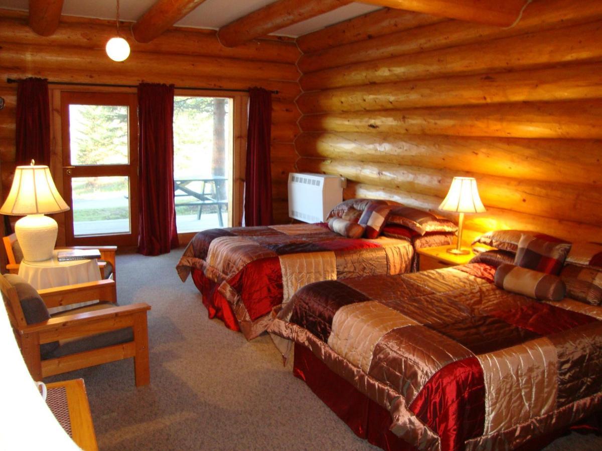 Helmcken Falls Lodge Cabin Rooms And Rv Park Clearwater Exterior foto