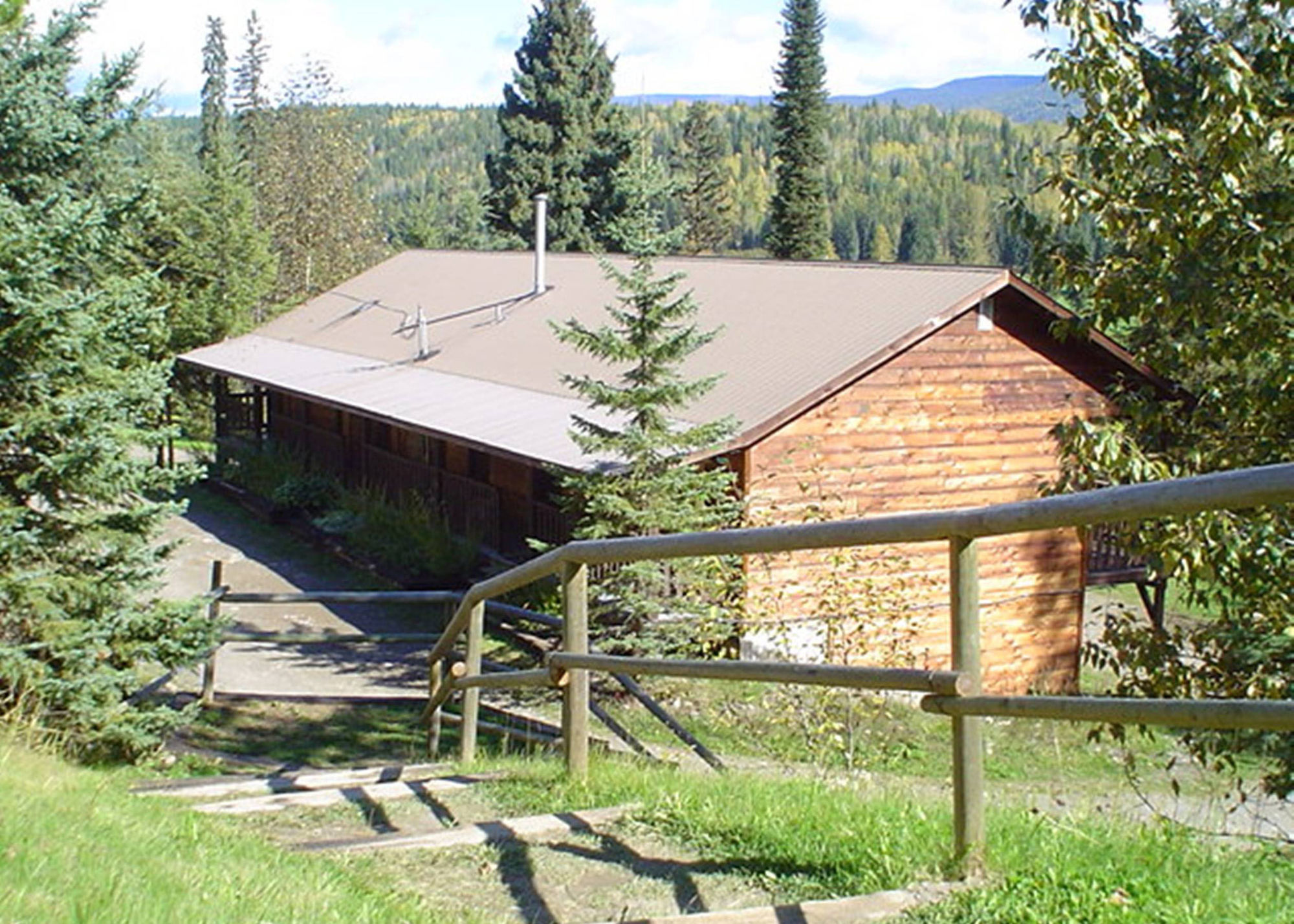 Helmcken Falls Lodge Cabin Rooms And Rv Park Clearwater Exterior foto